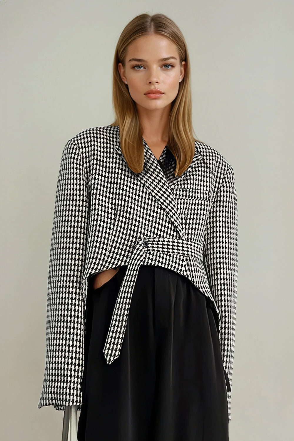 Sculpted Wrap Blazer - Black