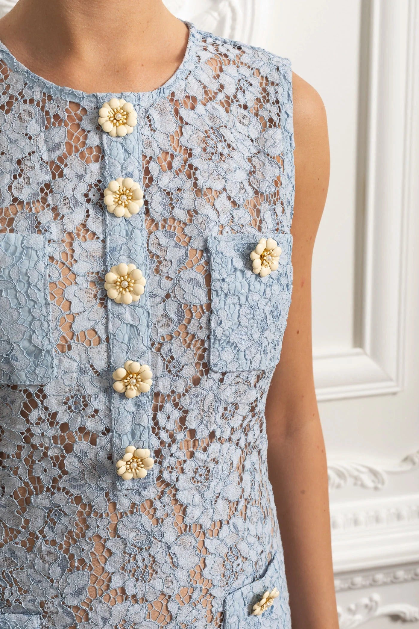 Sleeveless Lace Mini Dress With Floral Buttons - Blue
