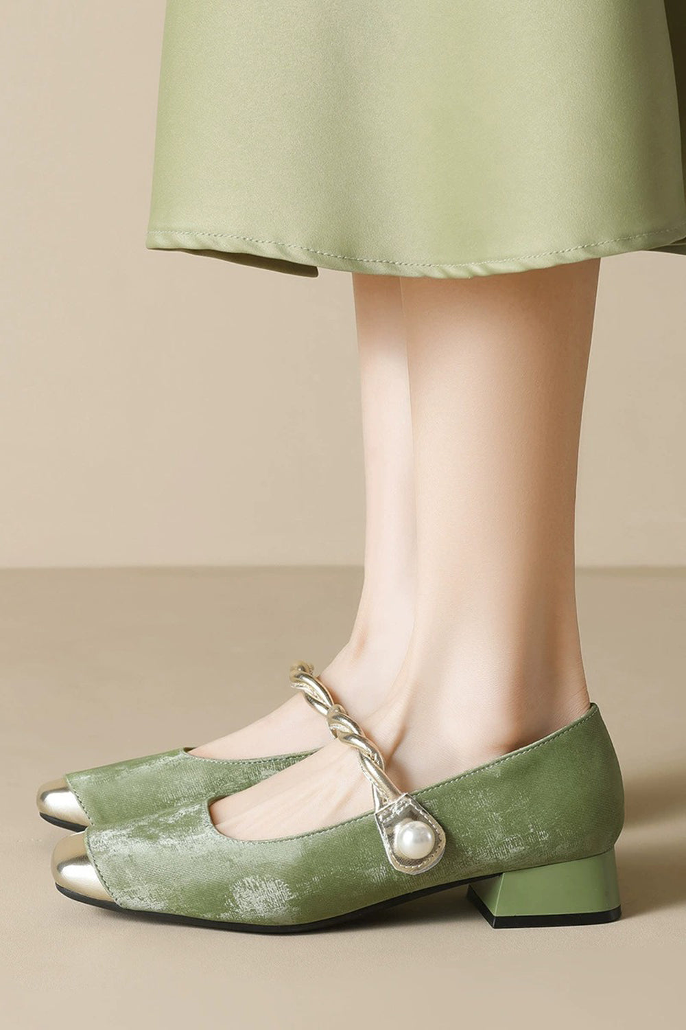 Flat Shoes with Braided Strap and Pearl Detail - Green