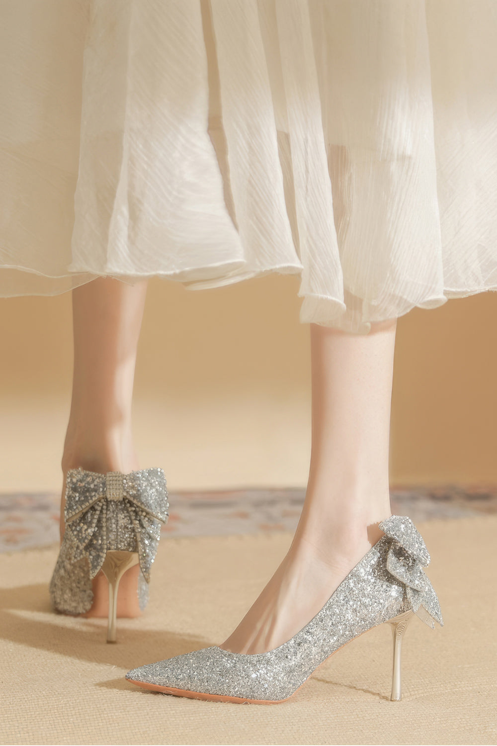Pointed Toe Heels with Glitter and Large Back Bow - Silver