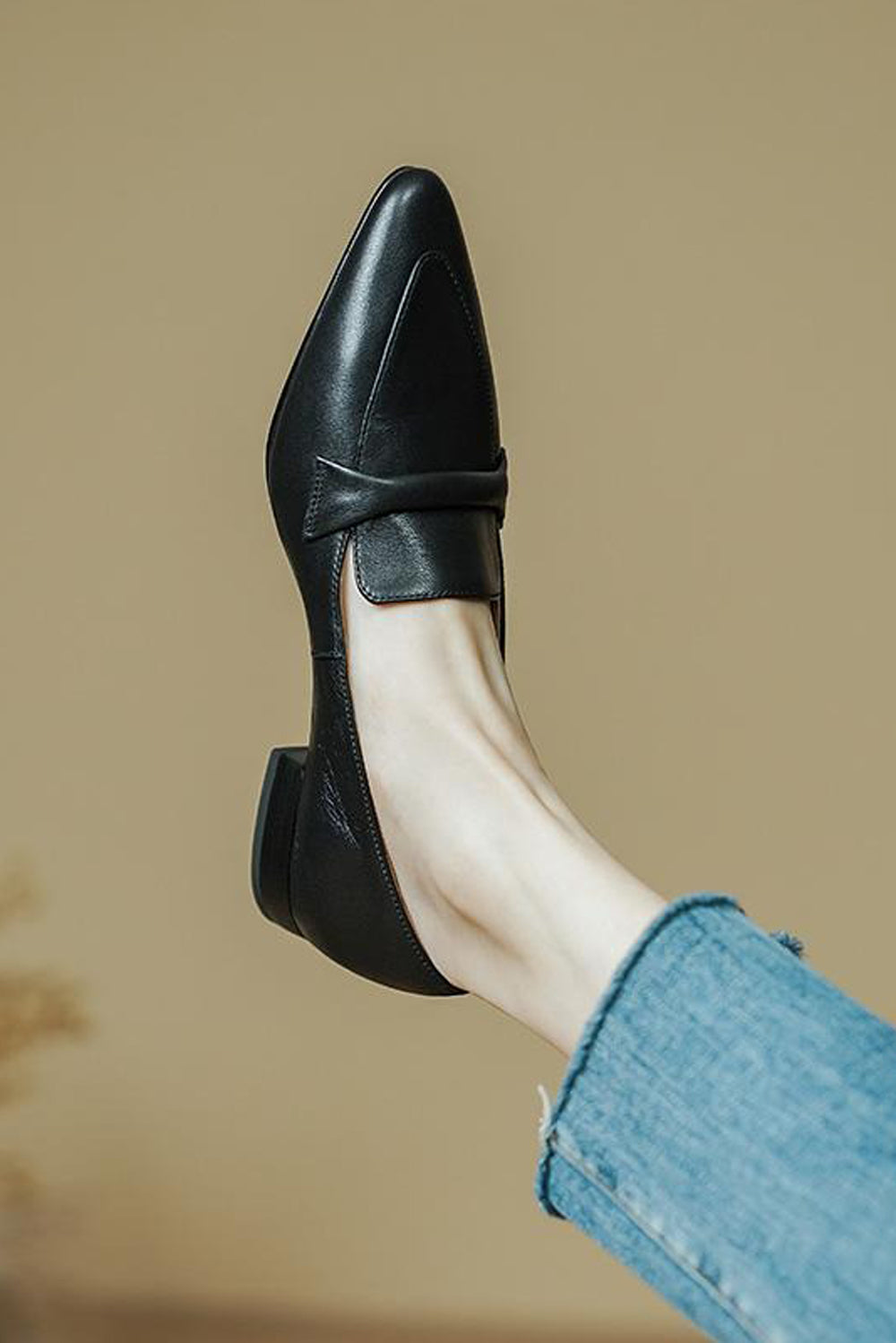 Flat Loafers with Wide Strap Detail - Black