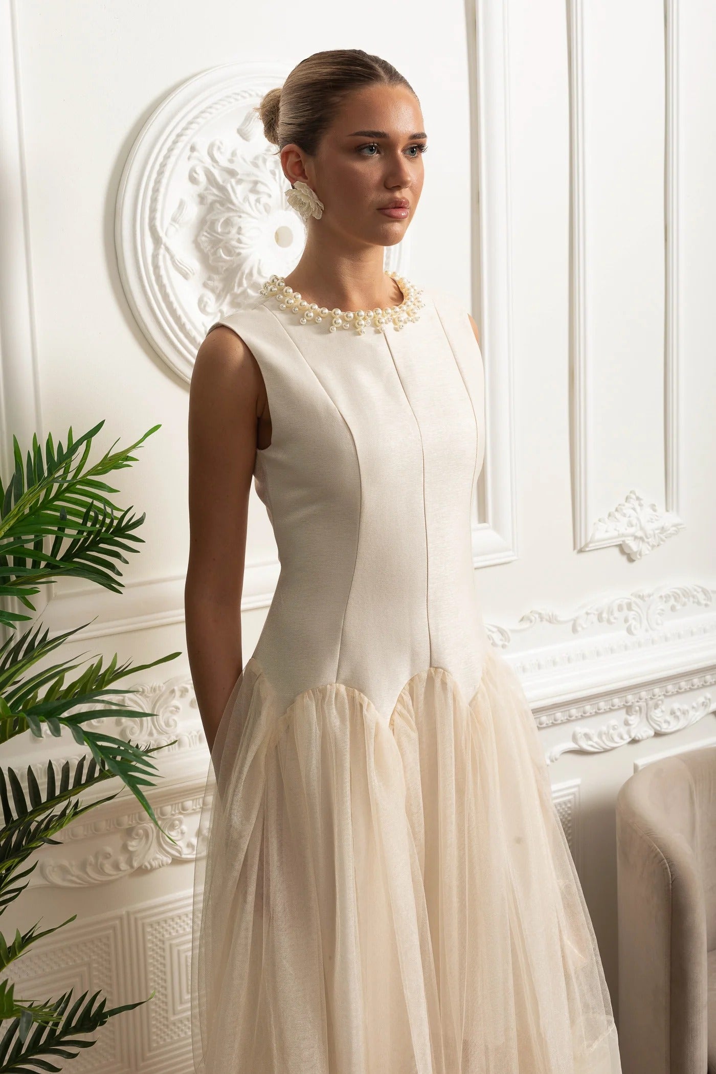 Pearl Collar Tulle Midi Dress - Ivoire