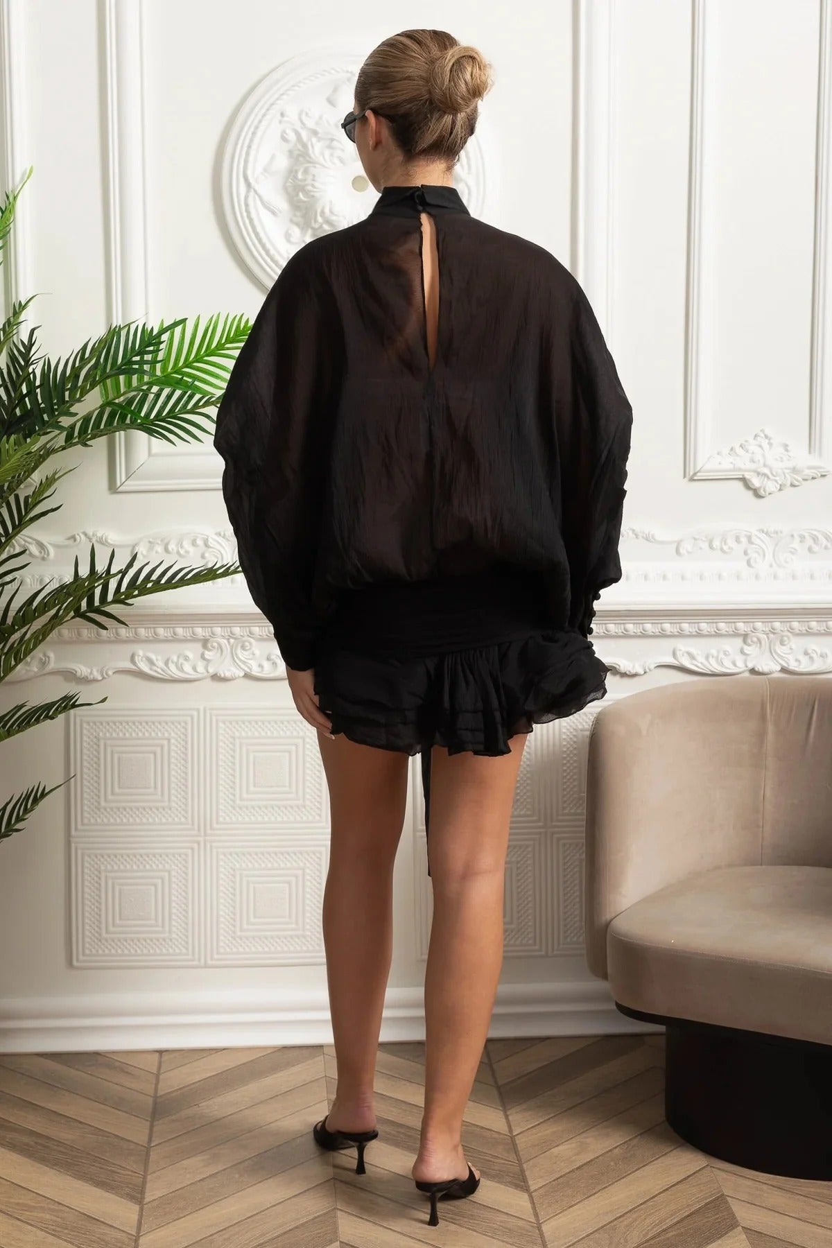 Oversized Bow Blouse With Billowed Sleeves - Black