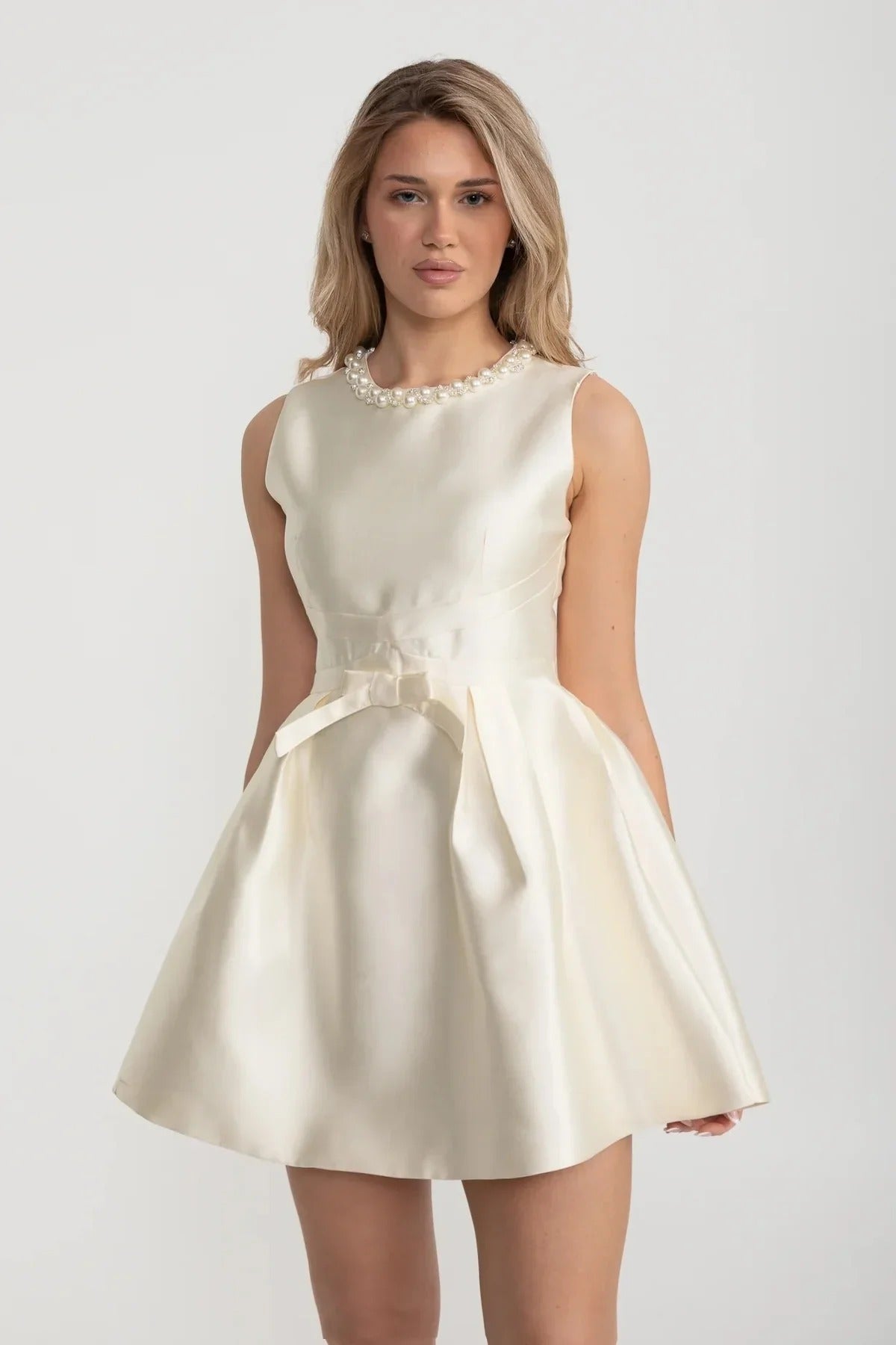 Pearl Collar Satin Mini Dress with Bow Waist - Ivoire