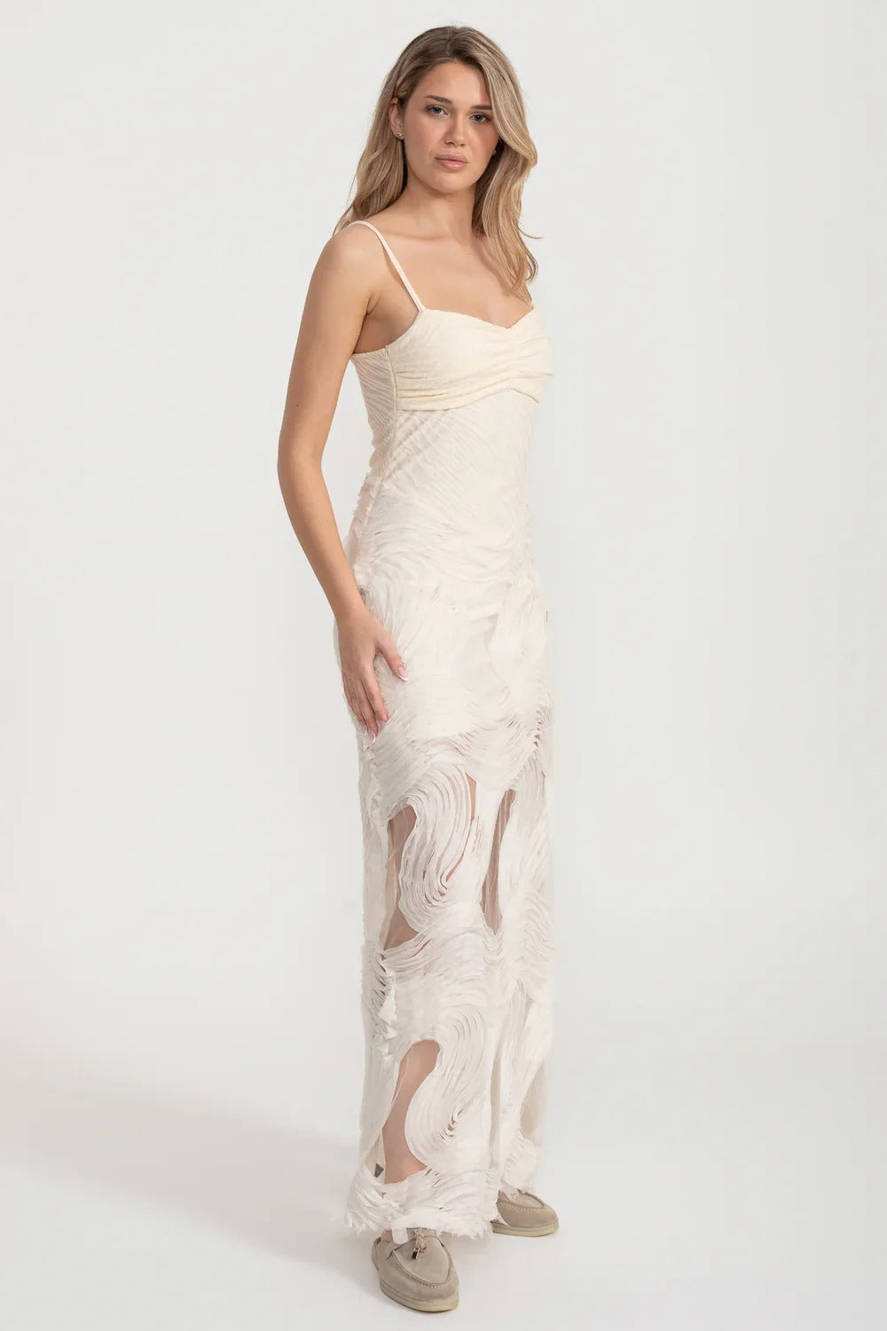 Sheer Appliqué Maxi Dress with Ruched Bodice - Ivoire