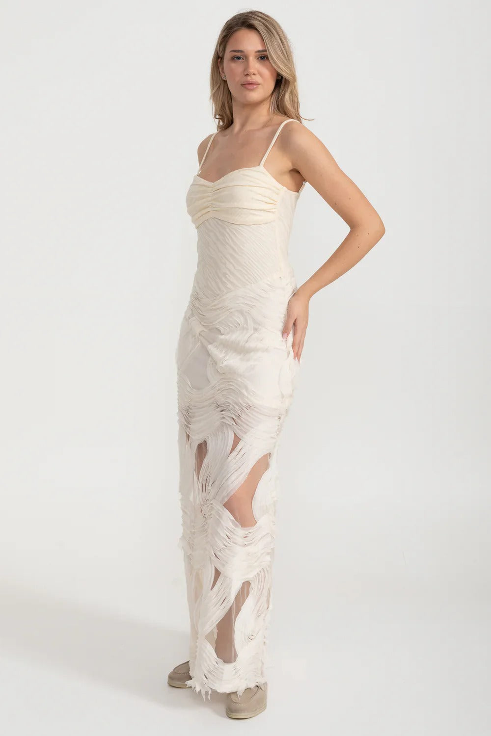 Sheer Appliqué Maxi Dress with Ruched Bodice - Ivoire