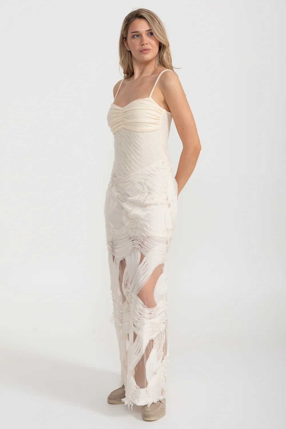 Sheer Appliqué Maxi Dress with Ruched Bodice - Ivoire
