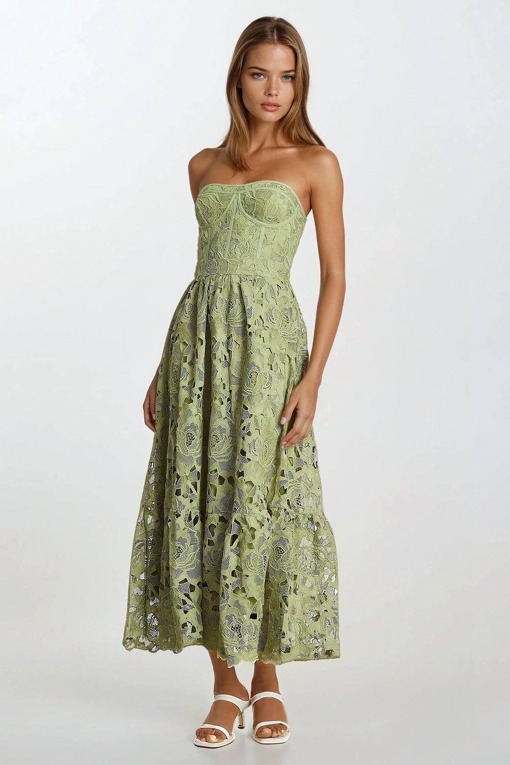 Two-Piece Set with Lace Tube Top and Midi Skirt - Green