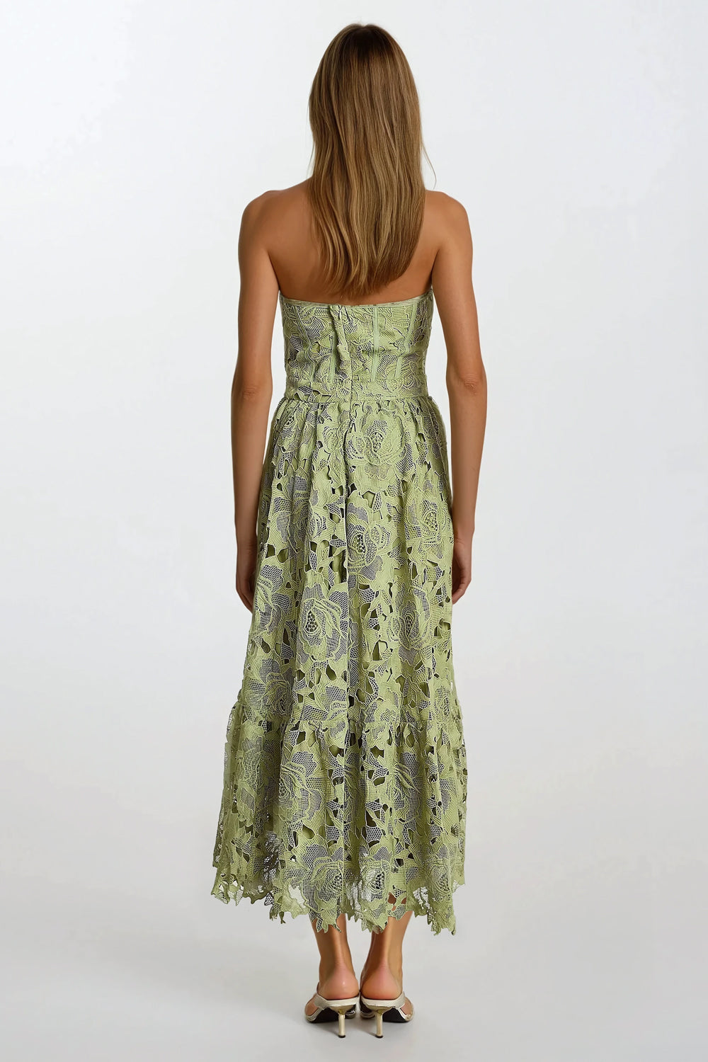Two-Piece Set with Lace Tube Top and Midi Skirt - Green