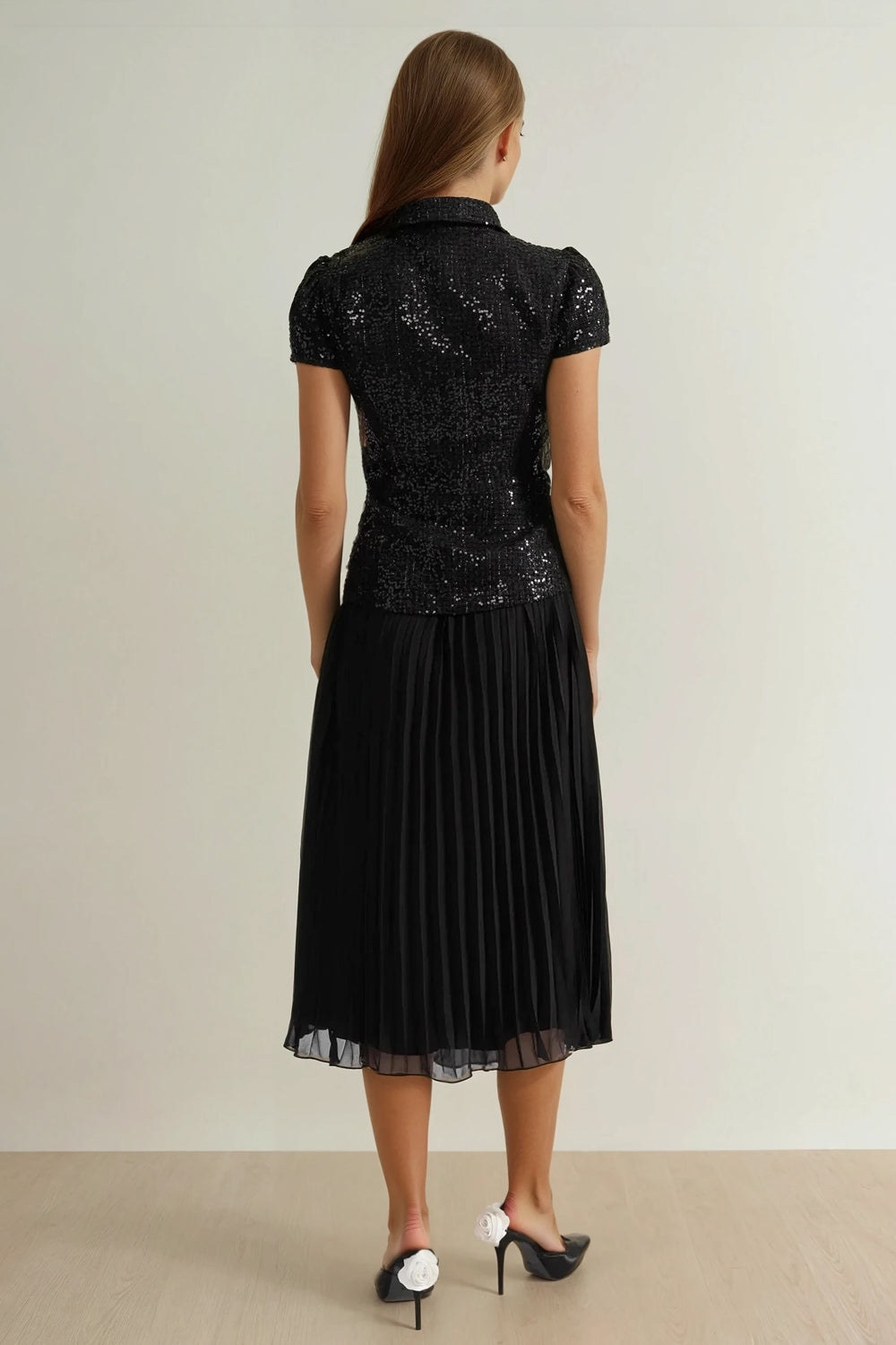 Two-Piece Set with Sequined Short Sleeve Top and Pleated Skirt - Black