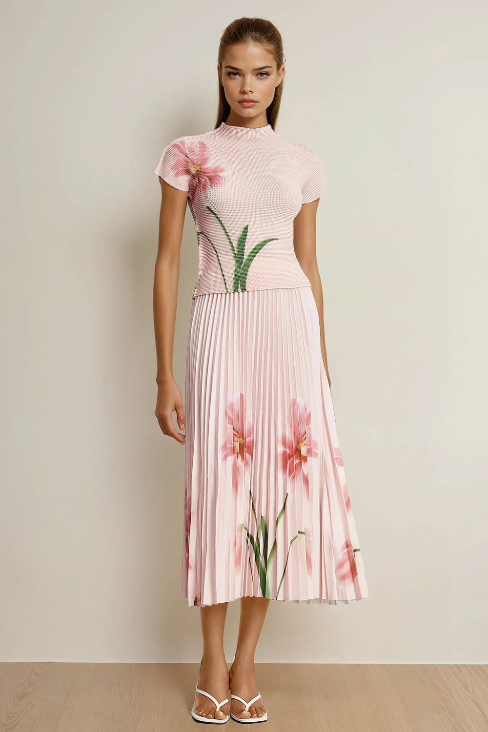 Two-Piece Set with Printed Top and Pleated Skirt - Pink