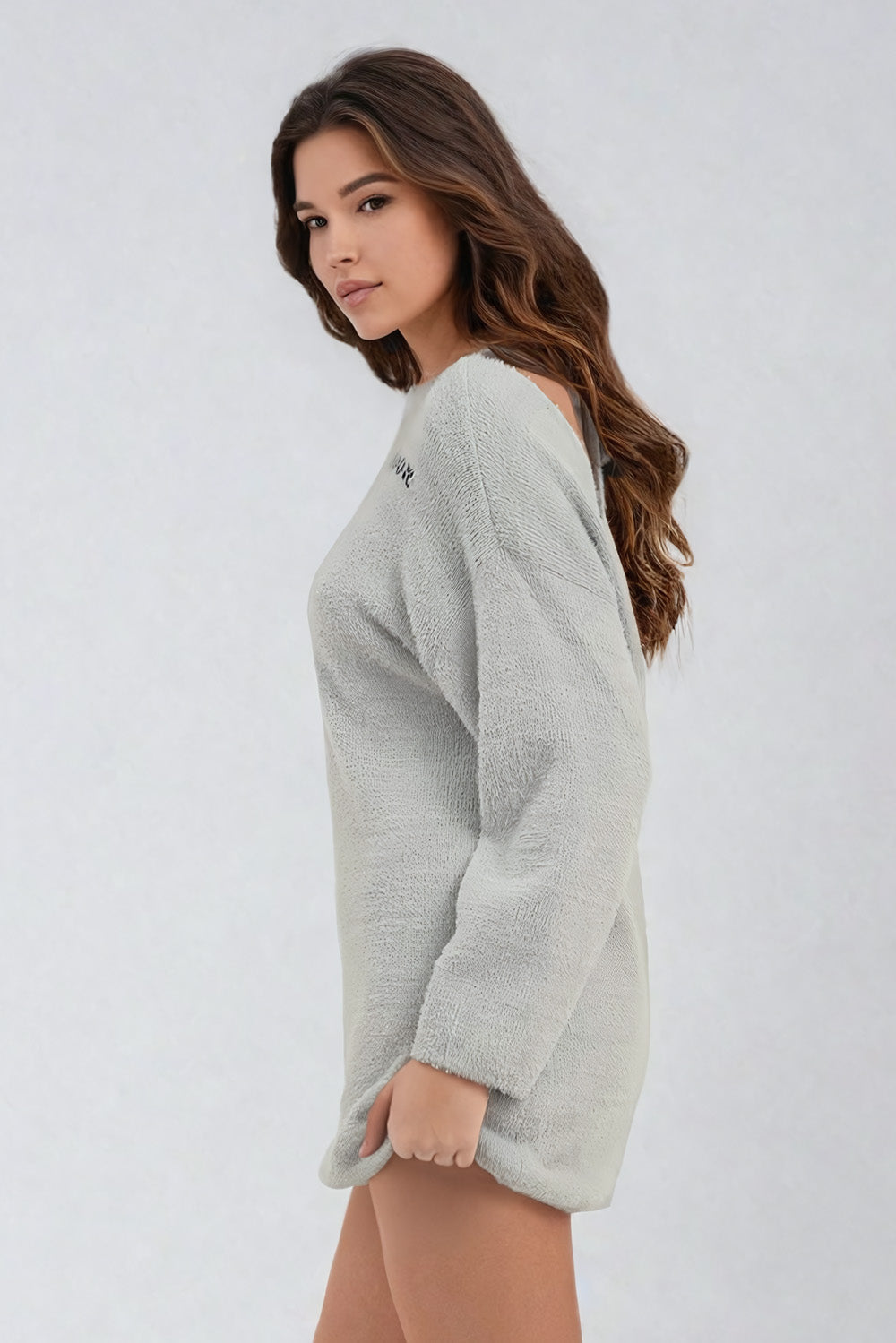 Knitted Long Sleeves Mini Dress with Open Back - Gray