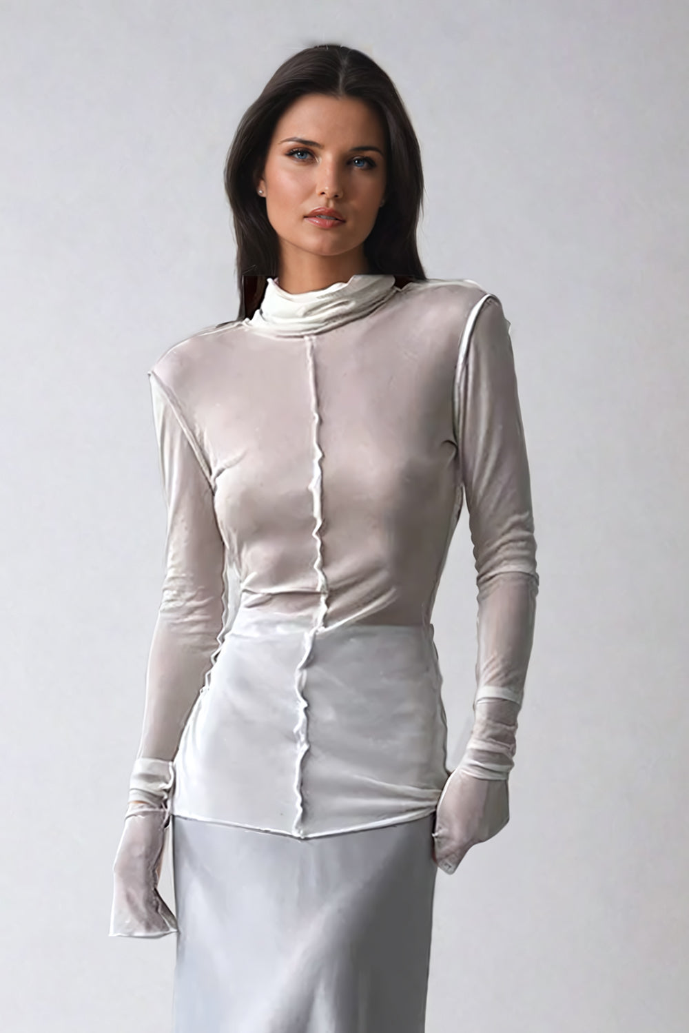 Fitted High-Neck Long Sleeve Sweater - White