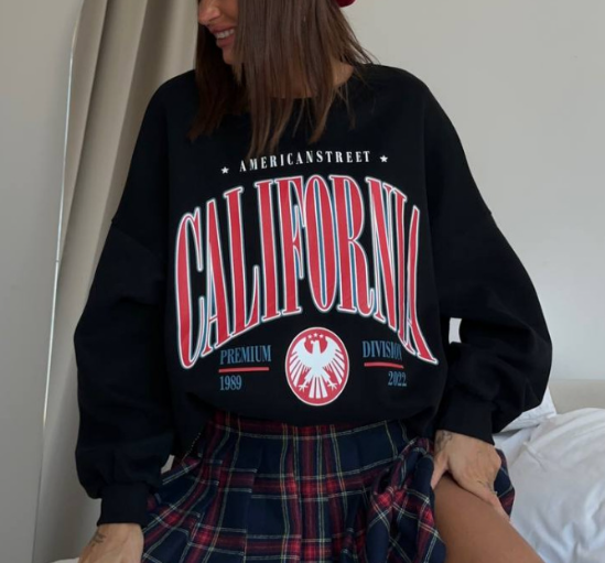 "California" Print Oversized Sweatshirt - Black