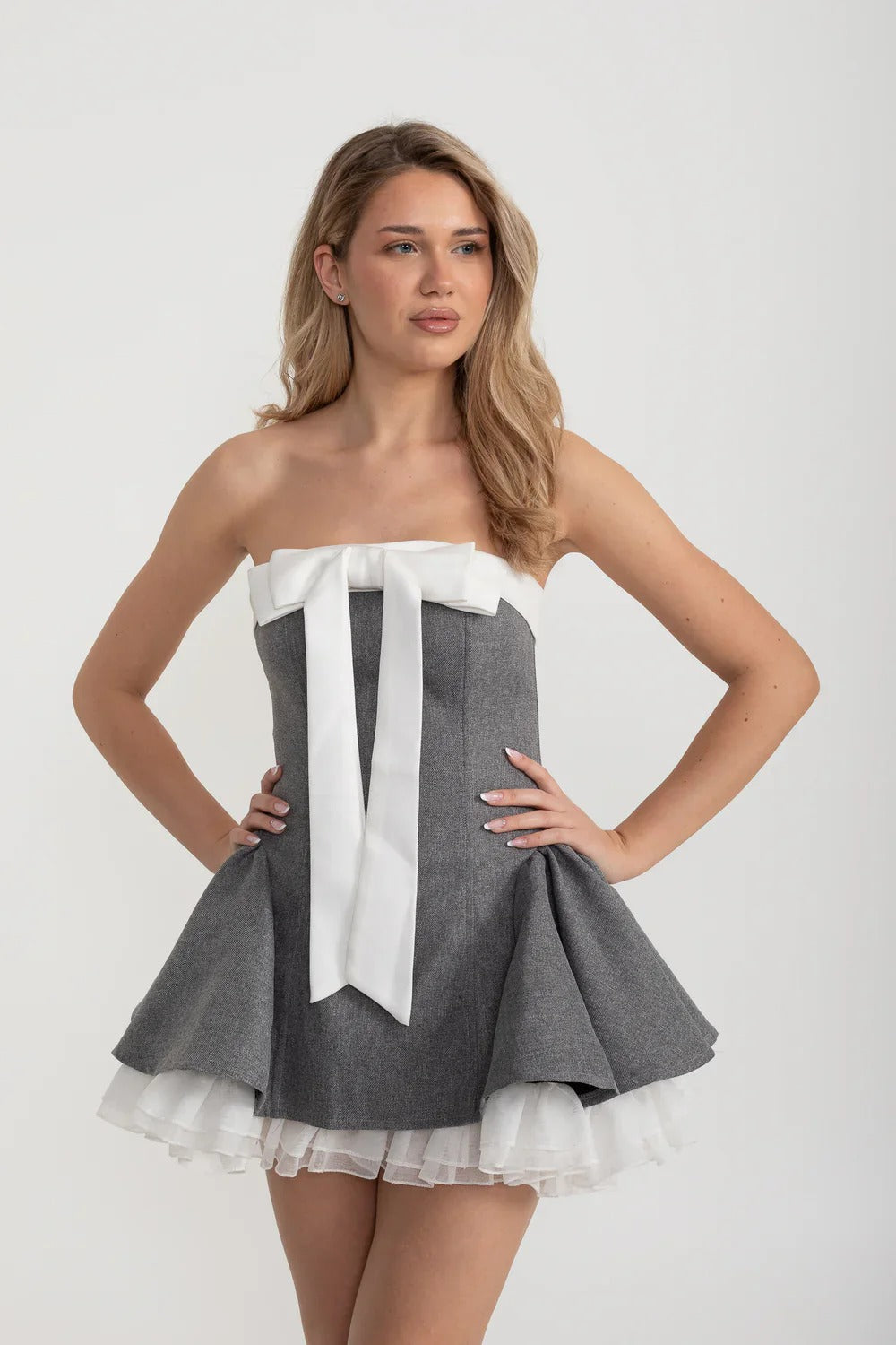 Strapless Fit-and-Flare Mini Dress with Bow Detail - Gray