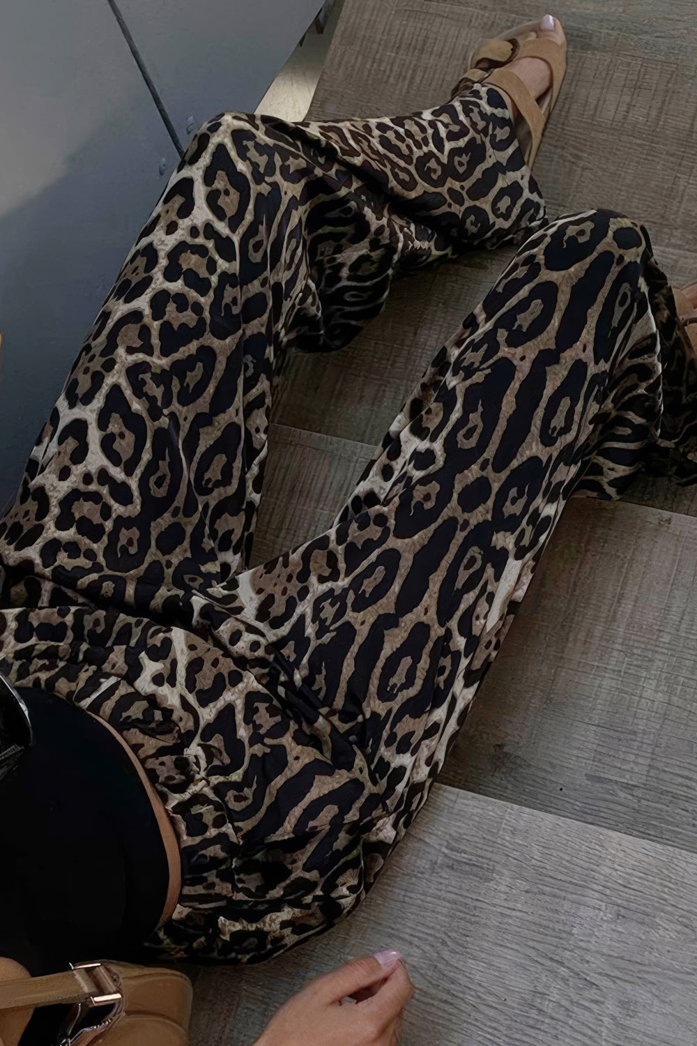 High-Waisted Leopard Print Wide-Leg Trousers - Brown