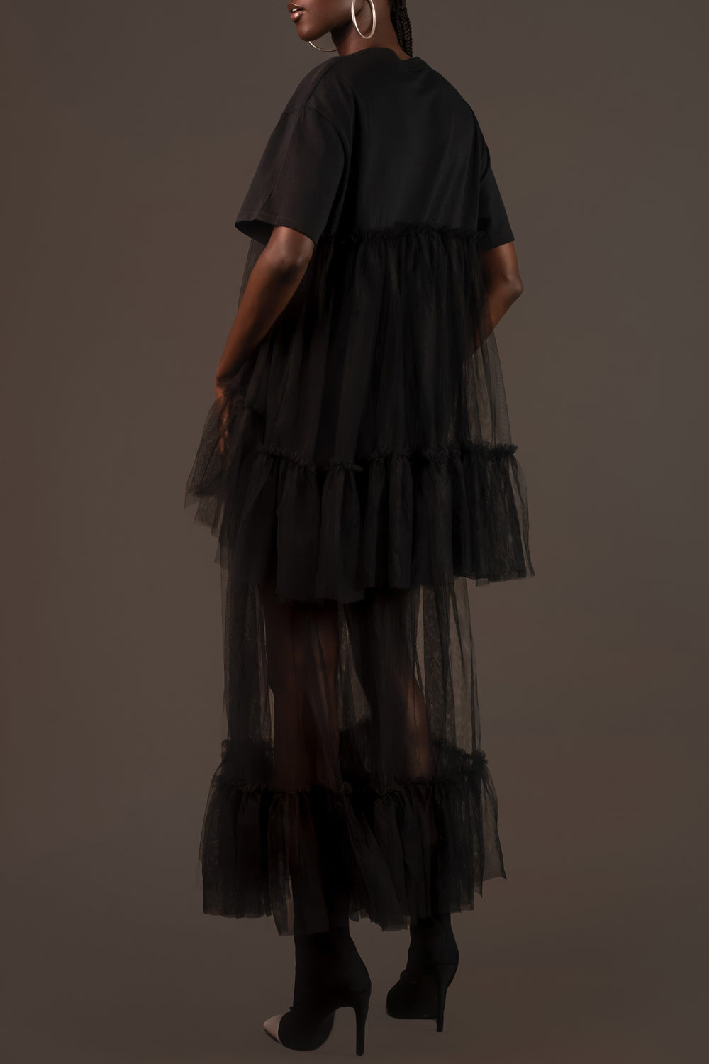 Layered Voluminous Midi Dress with Short Sleeves