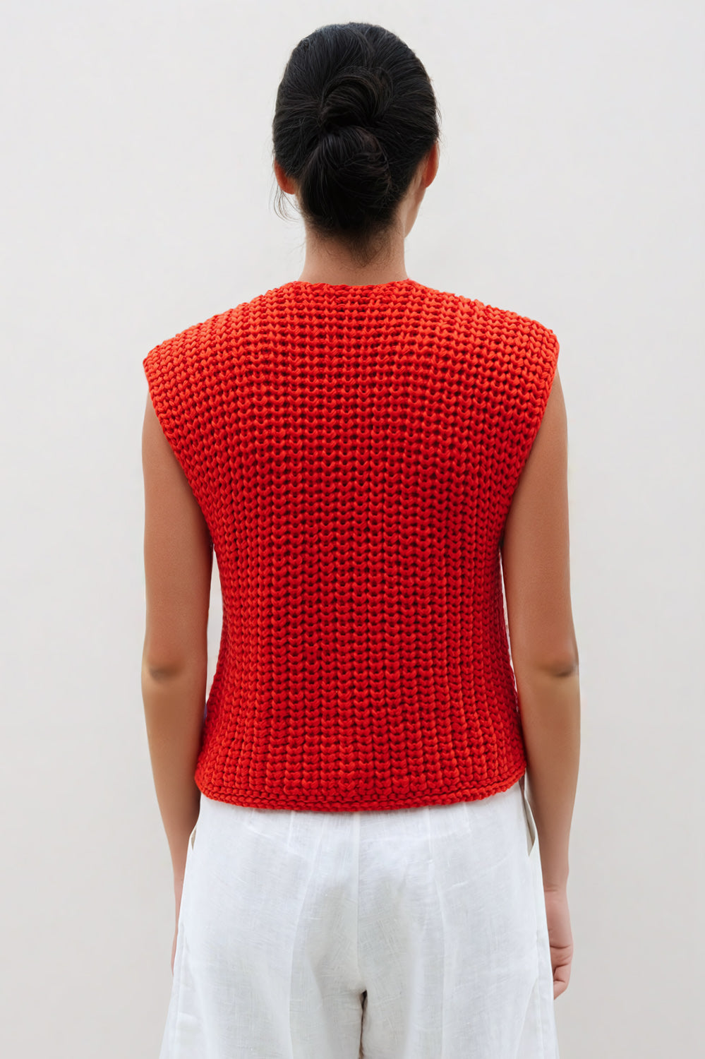 Knitted Sleeveless Top with Golden Buttons - Red