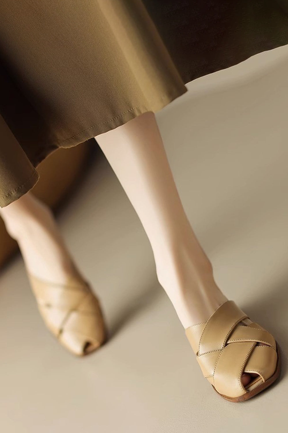 Crisscross Slide Sandals - Light Brown