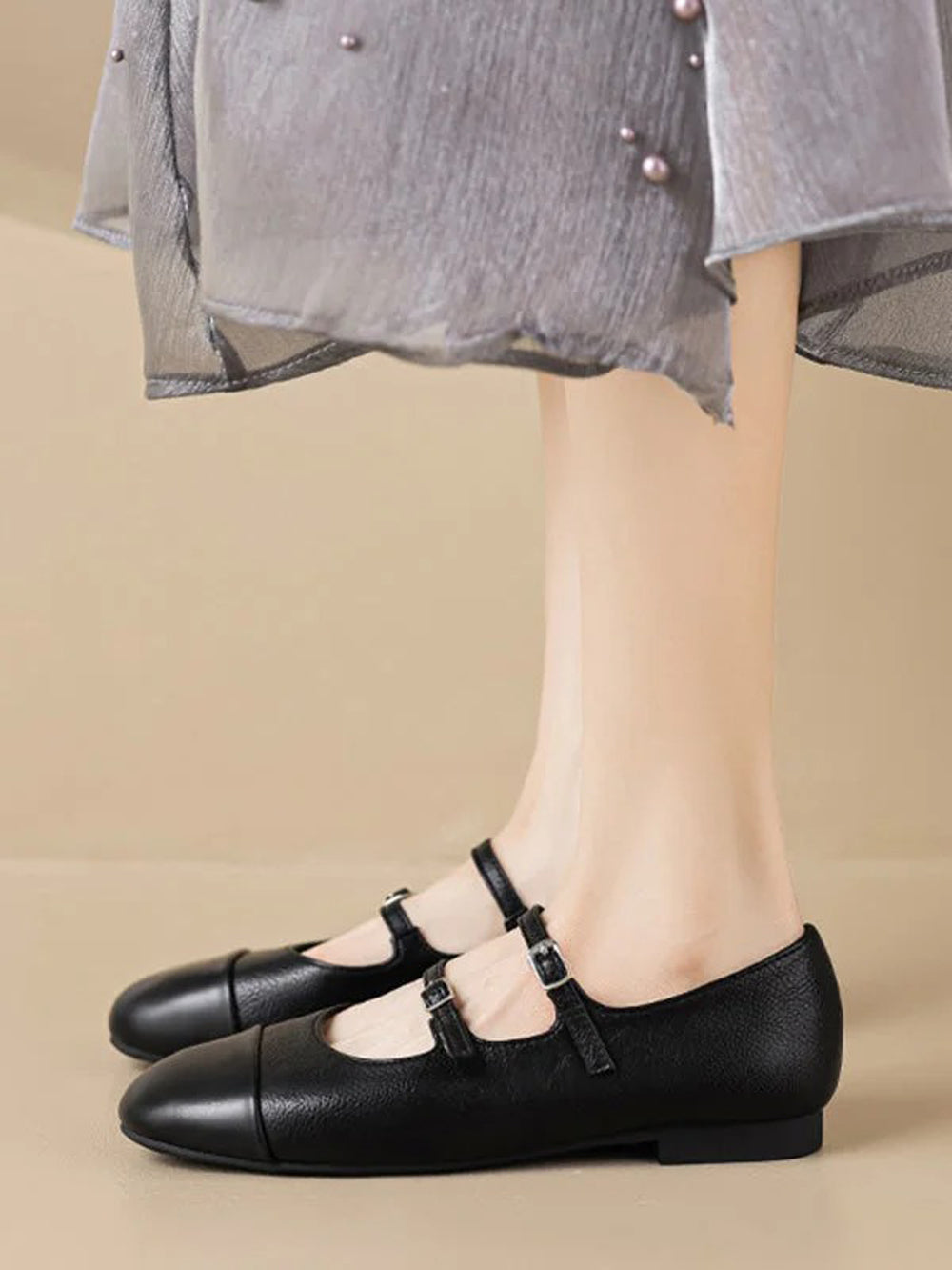 Triple Strap Round-Toe Flat Shoes - Black