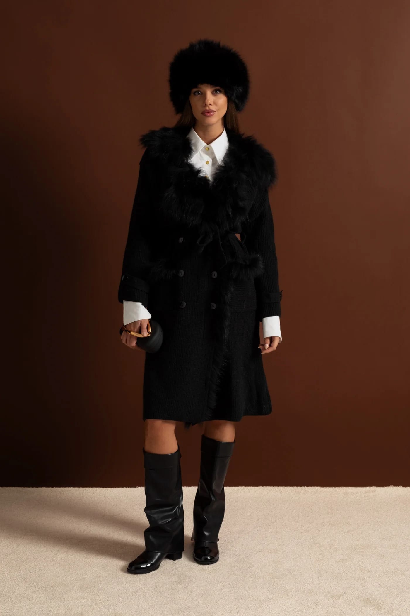 Belted Knit Coat with Fur Trim Detail - Black