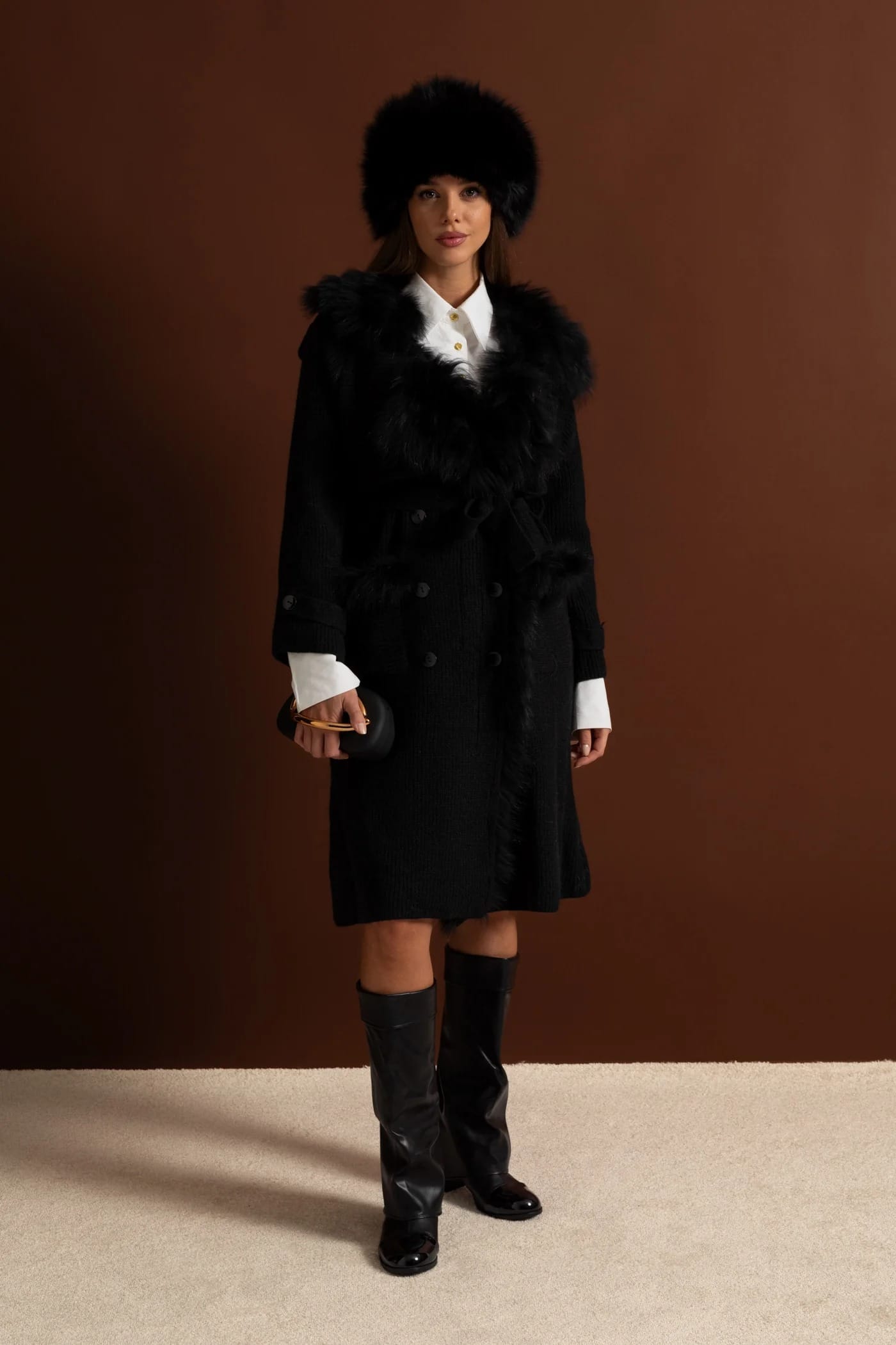 Belted Knit Coat with Fur Trim Detail - Black