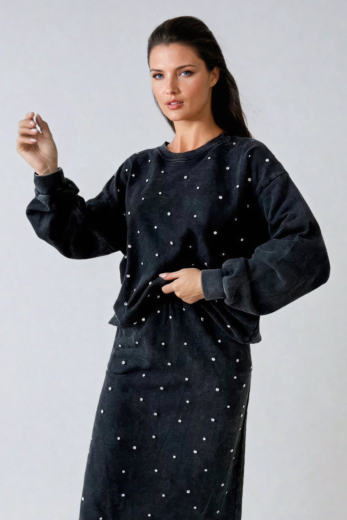 Midi Skirt with Embellished Design and Elastic Waistband - Black