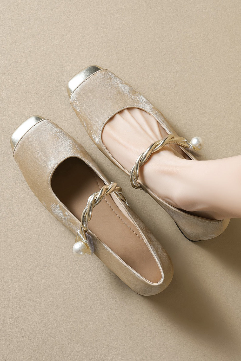 Flat Shoes with Braided Strap and Pearl Detail - Light Brown