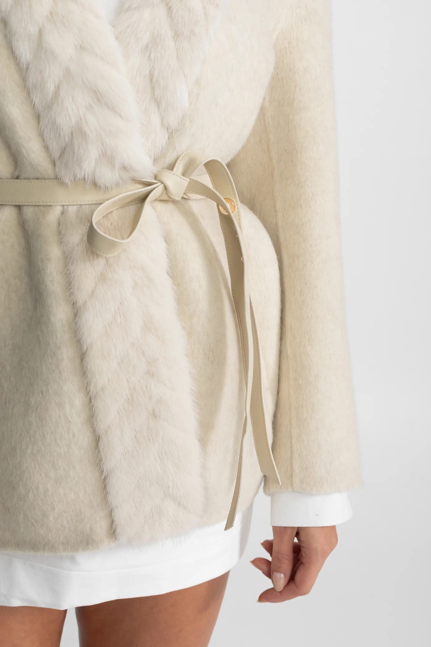 Short Coat with Fur Trim Lapel and Waist Tie - White