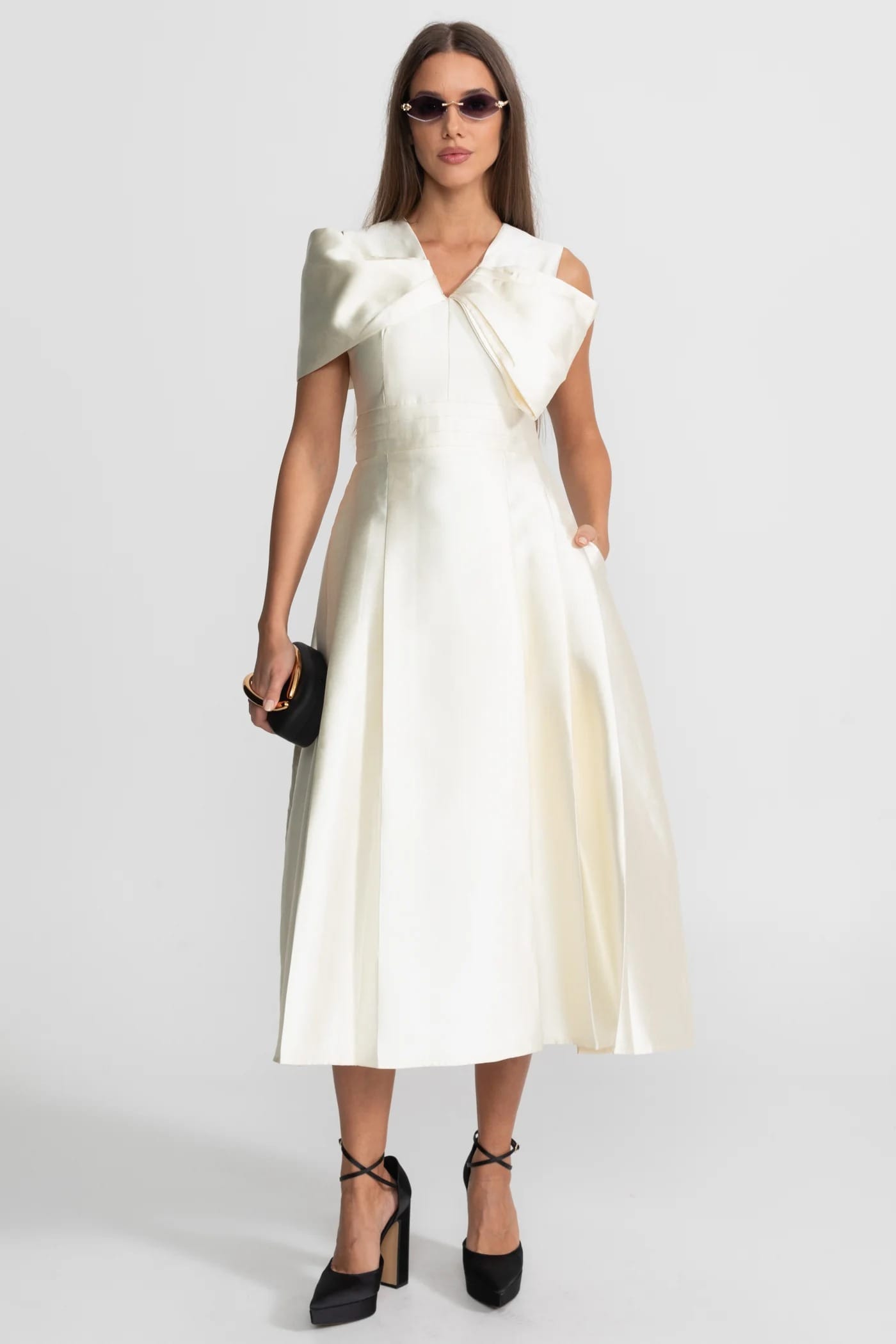 Asymmetrical Shoulder Bow Detail Midi Dress - Apricot