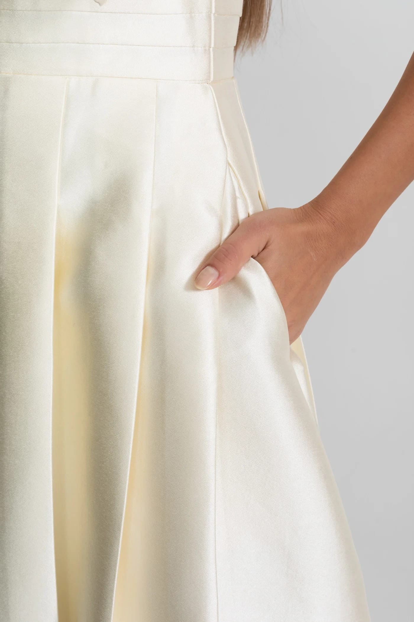 Asymmetrical Shoulder Bow Detail Midi Dress - Apricot