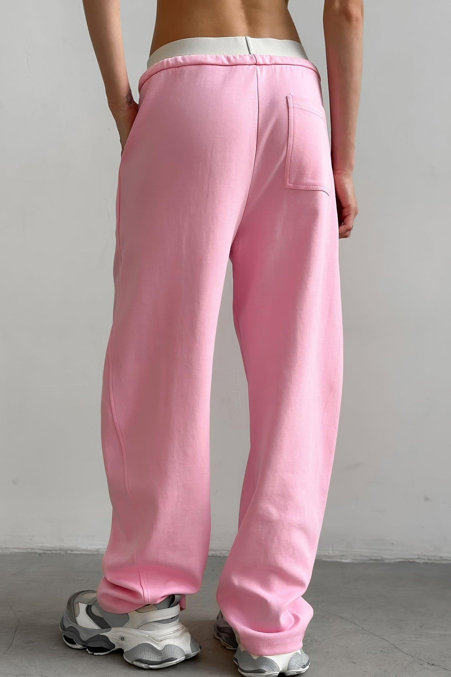 Wide-Leg Trousers with Elastic Waistband - Pink