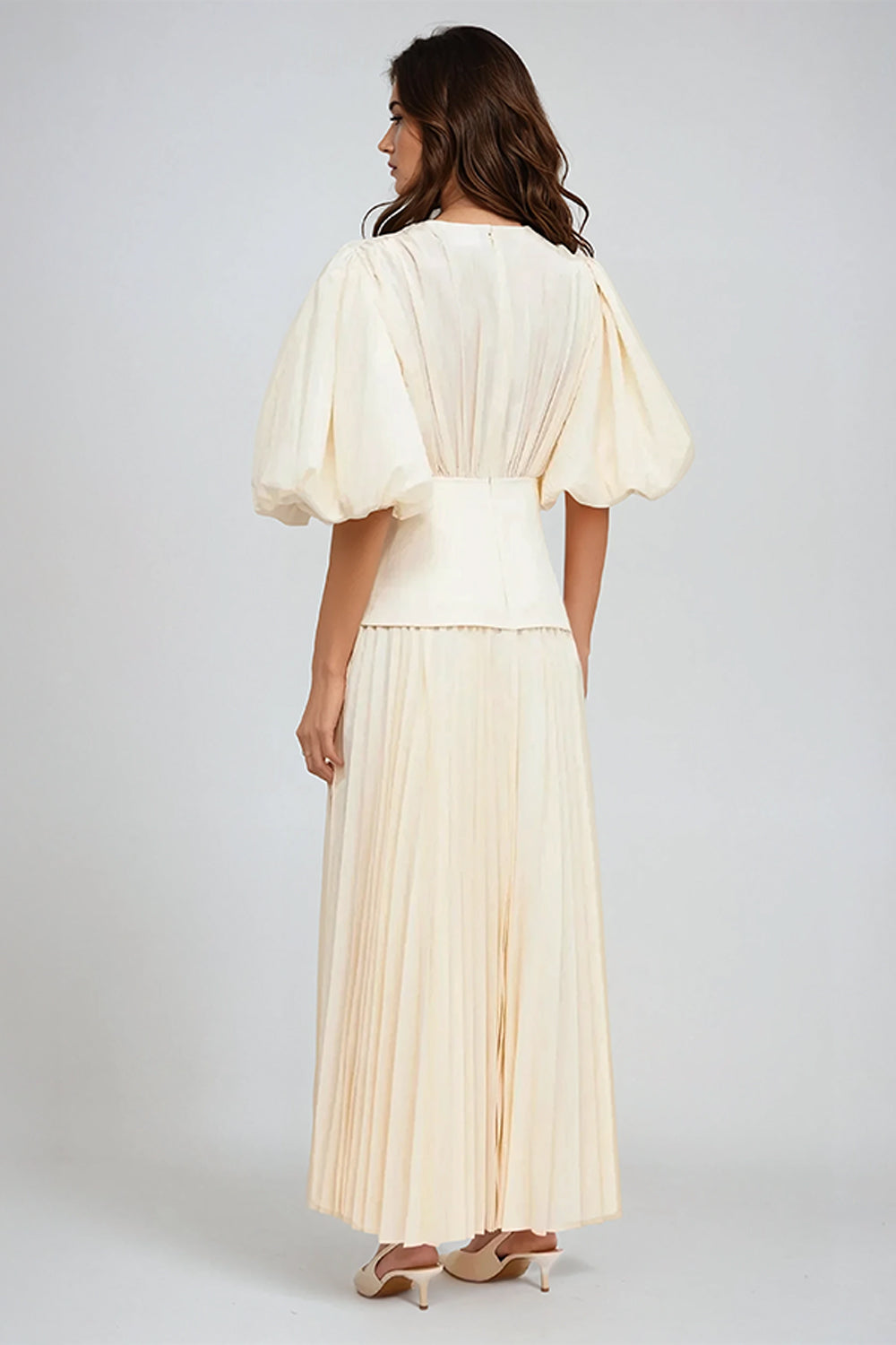 Maxi Dress with Puff Sleeves and Lace-Up Waist - White
