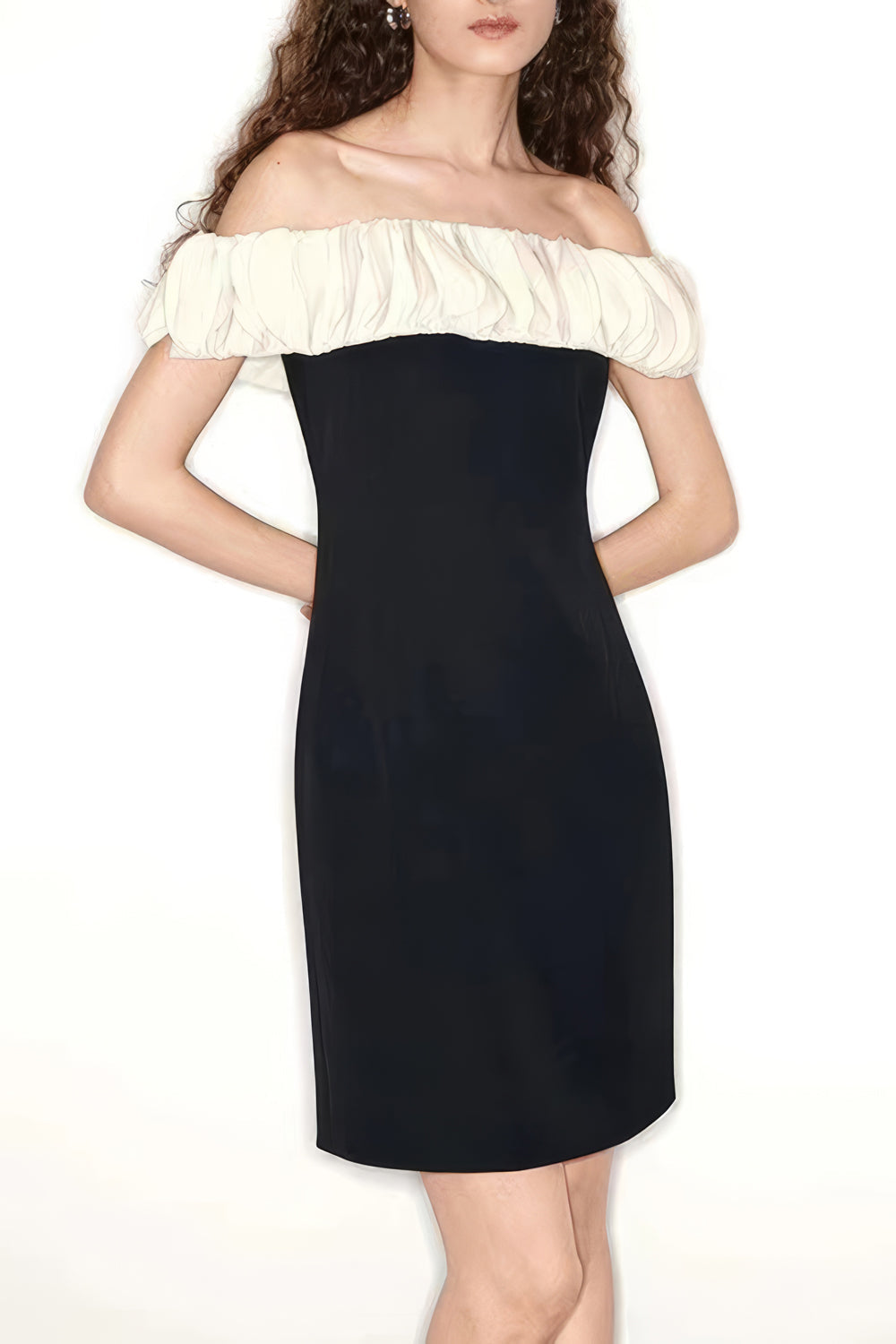 Off-Shoulder Ruffled Contrast Mini Dress