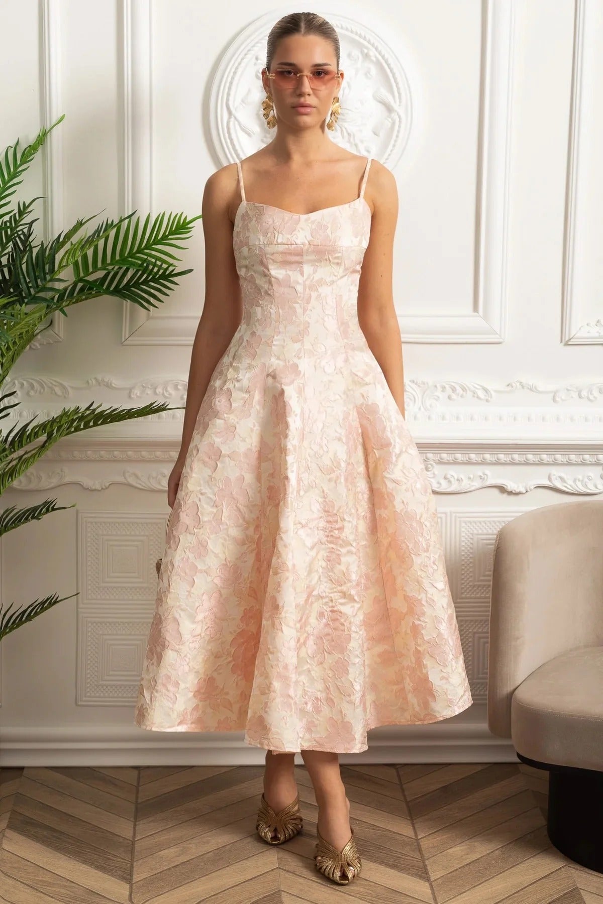 Floral Brocade Midi Dress With Spaghetti Straps - Pink
