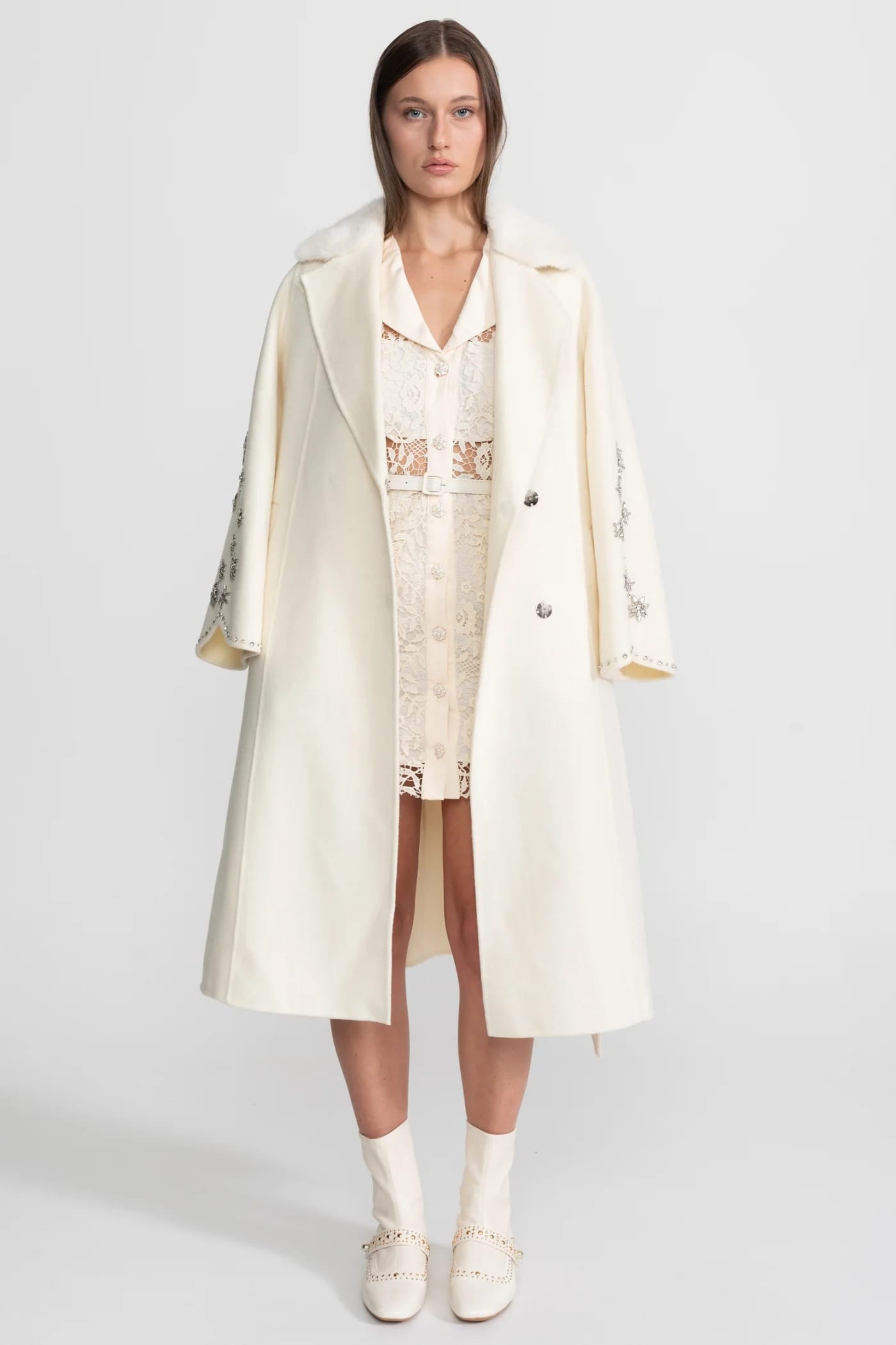 Lace Short Sleeve Mini Dress with Collar and Belt - White