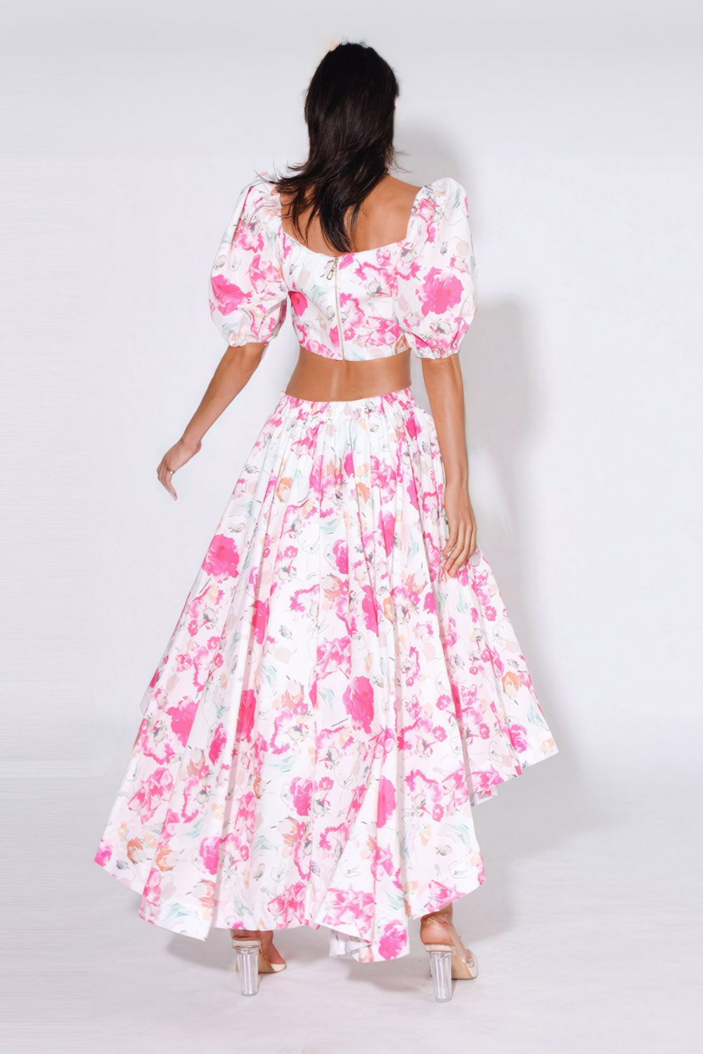 Two-Piece Set with Floral Cropped Top and Pleated Skirt - Pink