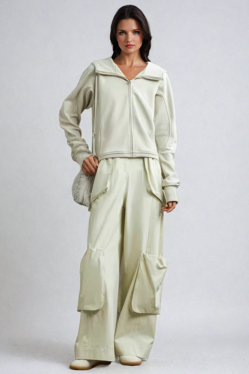 Two-Piece Set with Zip-Up Hoodie and Cargo Trousers - Beige