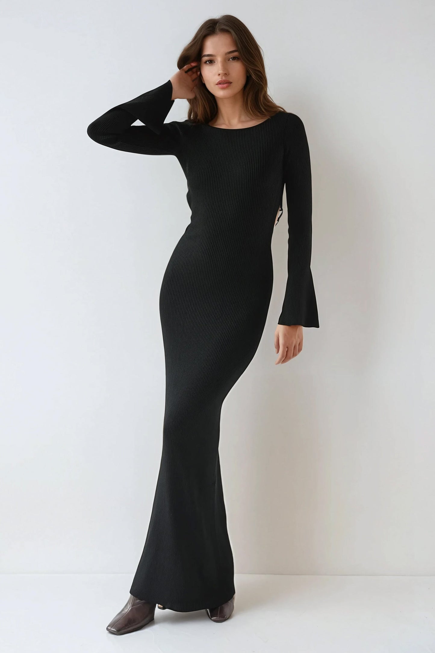 Backless Knitted Maxi Dress with Chain Detail - Black