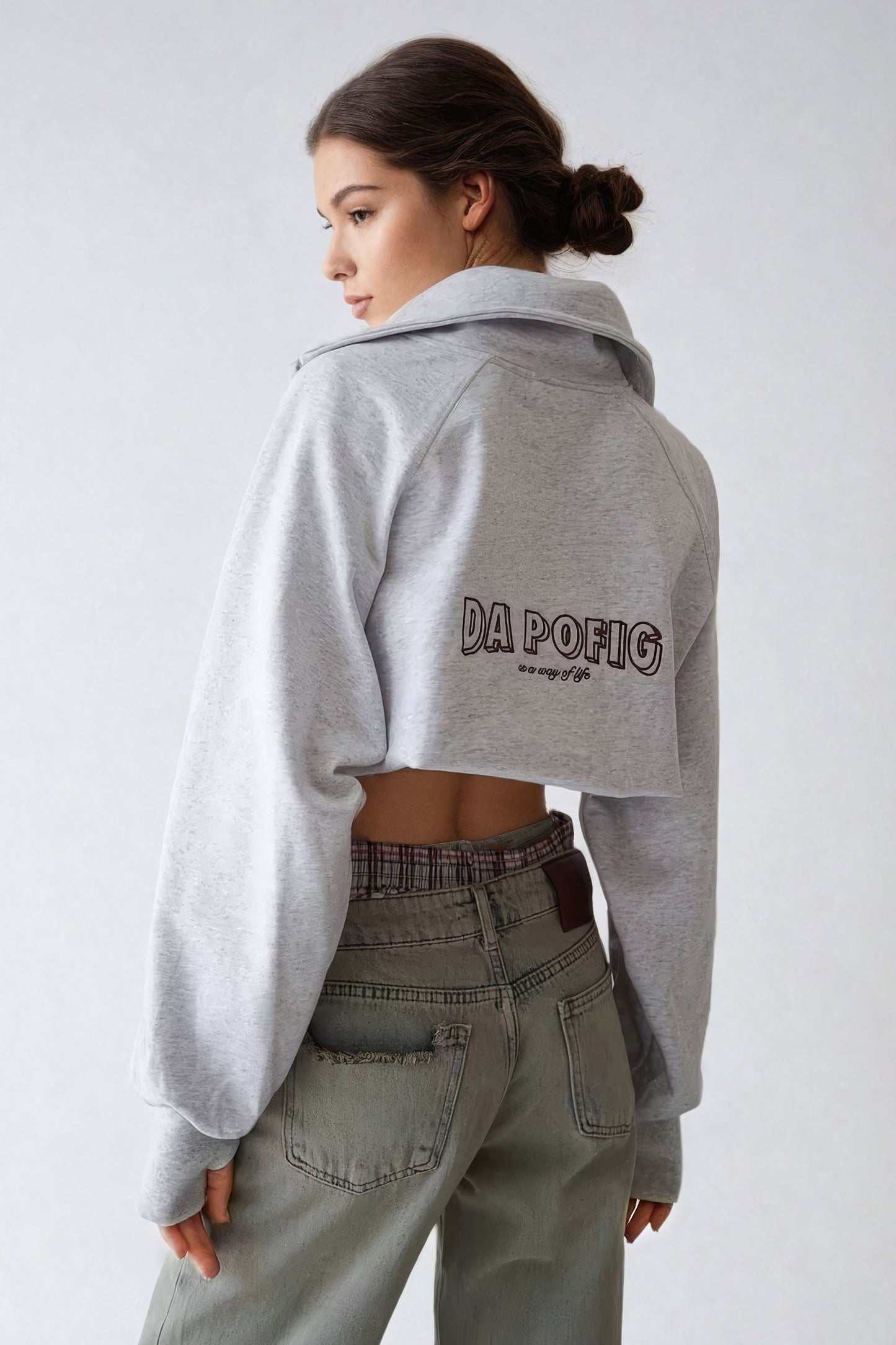 Wide Collar Cropped Sweater - Gray