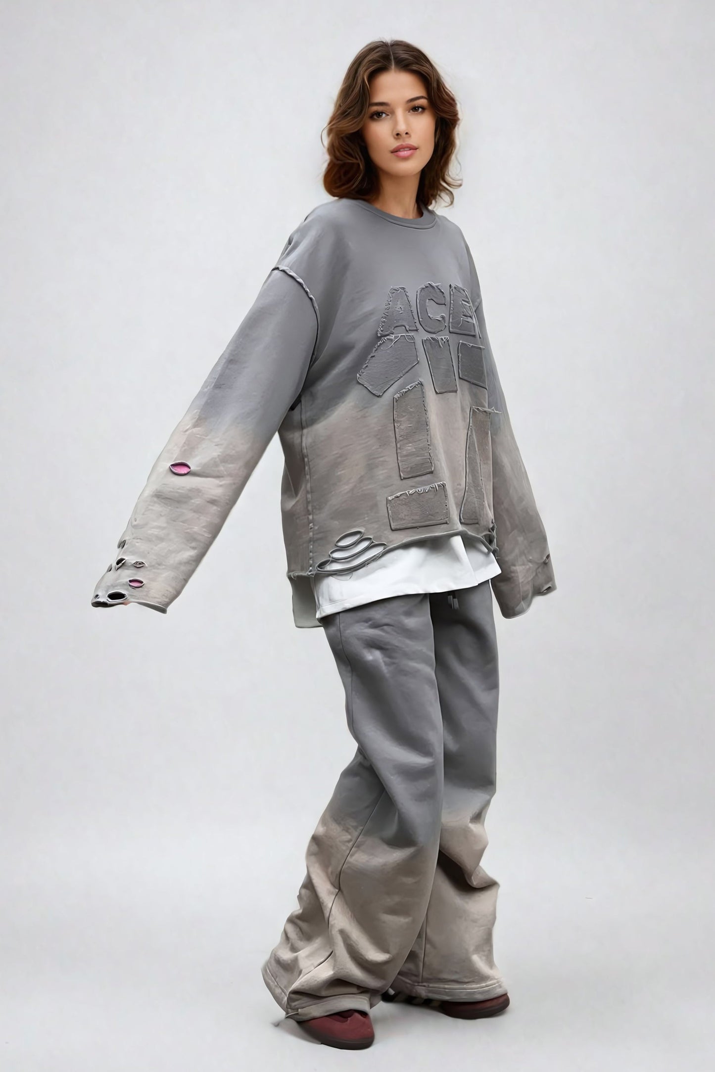 Two-Piece Set with Distressed Sweater and Trousers - Gray