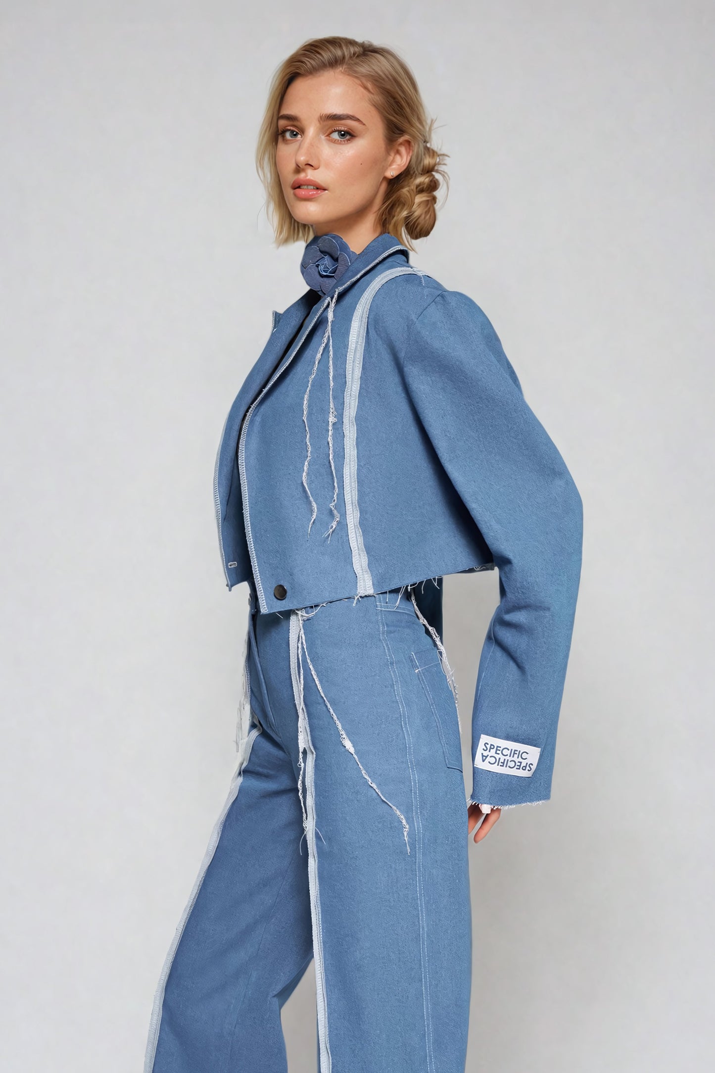 Two-Piece Set with Cropped Denim Jacket and Flared Trousers - Blue