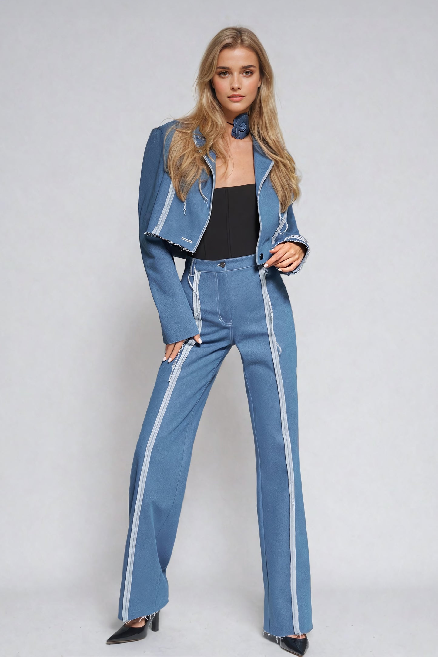 Two-Piece Set with Cropped Denim Jacket and Flared Trousers - Blue