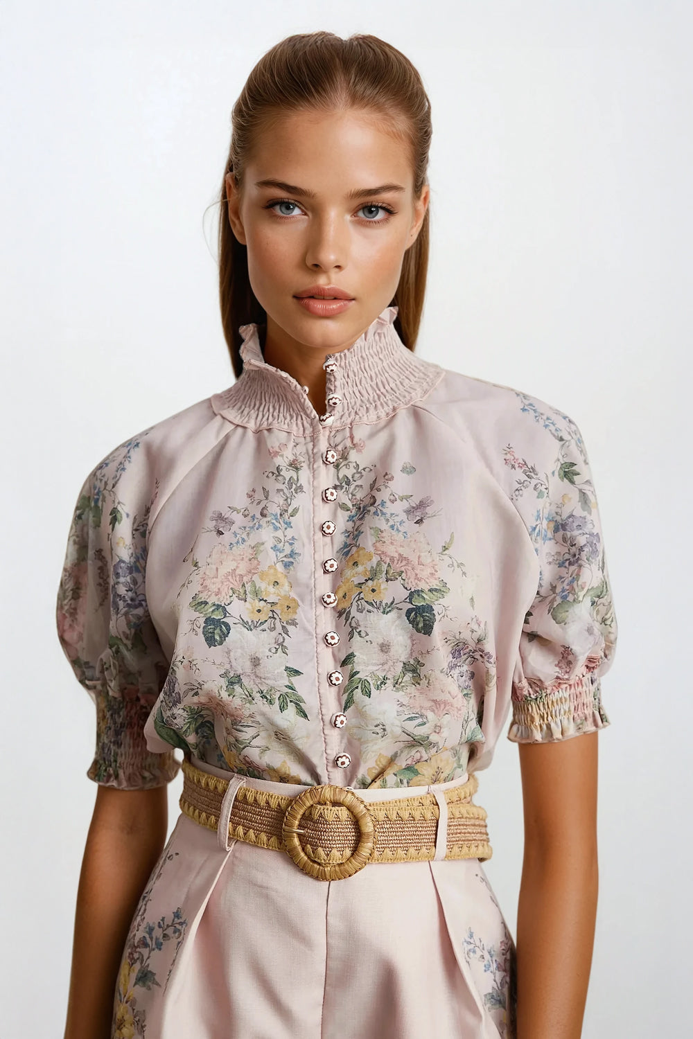 Two-Piece Set with High-Neck Top and Pleated Shorts - Pink