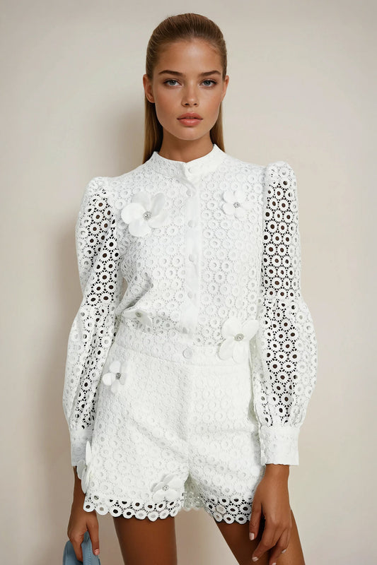 Two-Piece Set with 3D Floral Top and High-Waisted Shorts - White