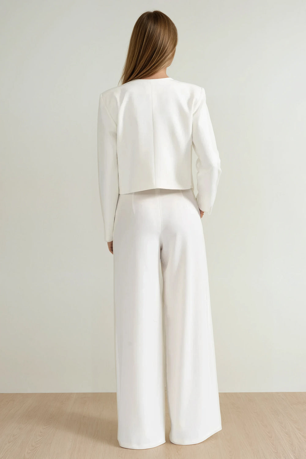 Two-Piece Set with Embroidered Jacket and Wide-Leg Trousers - White
