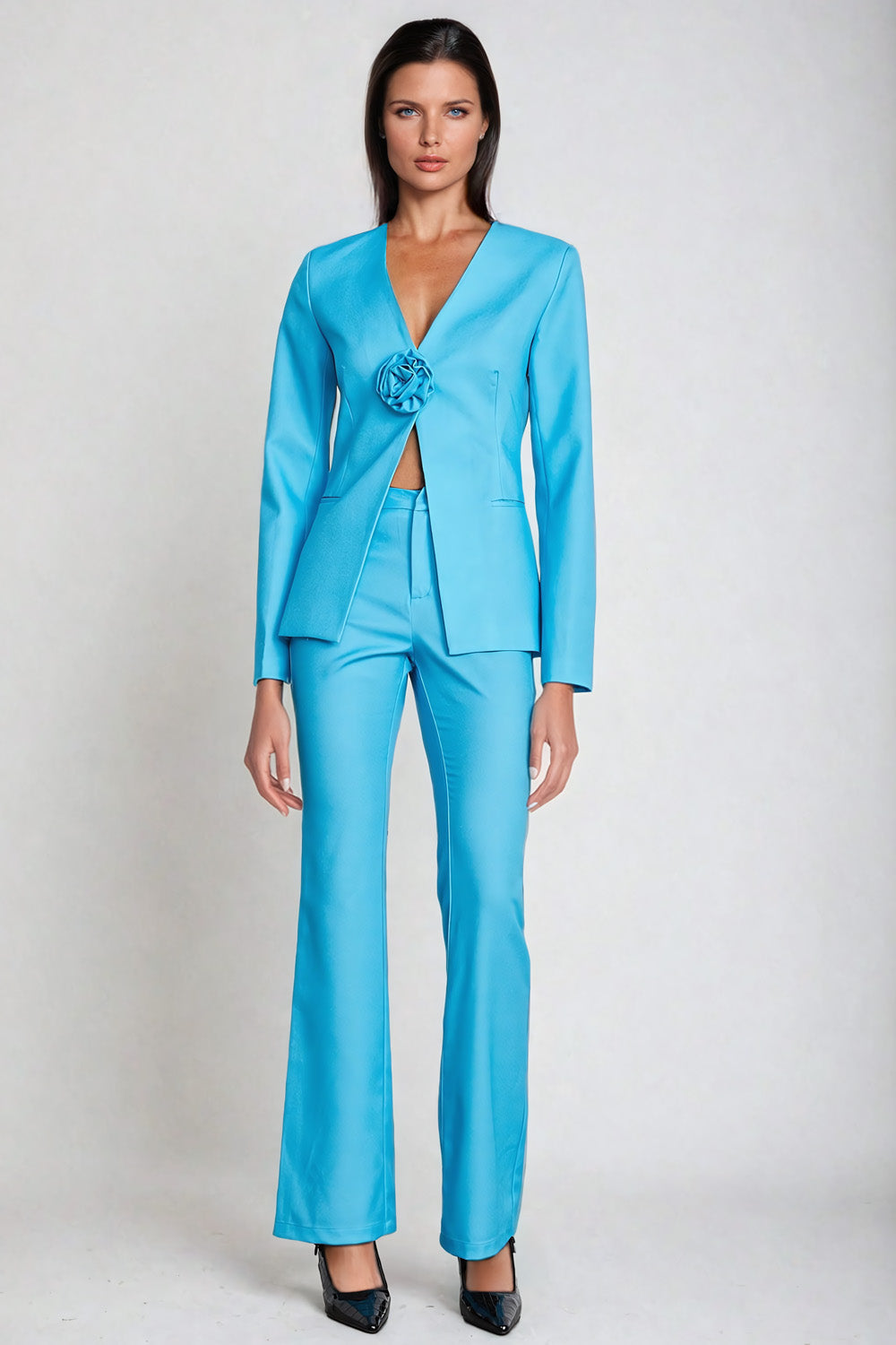 Two-Piece Set with Floral Embellished Blazer and Tailored Trousers - Blue