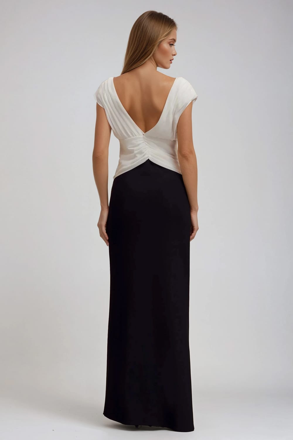 Maxi Dress with Ruched Waist and Structured Shoulders - Black