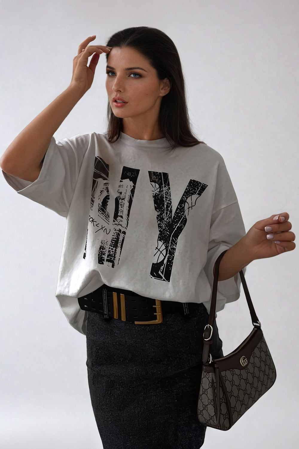 Oversized Graphic Print T-Shirt - White