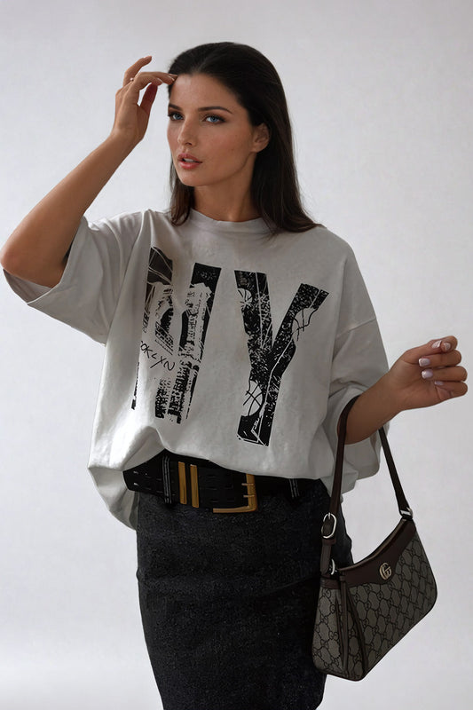 Oversized Graphic Print T-Shirt - White